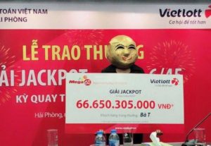 Vietlott trao giải Jackpot 66,6 tỷ đồng cho khách hàng tại Quảng Ninh